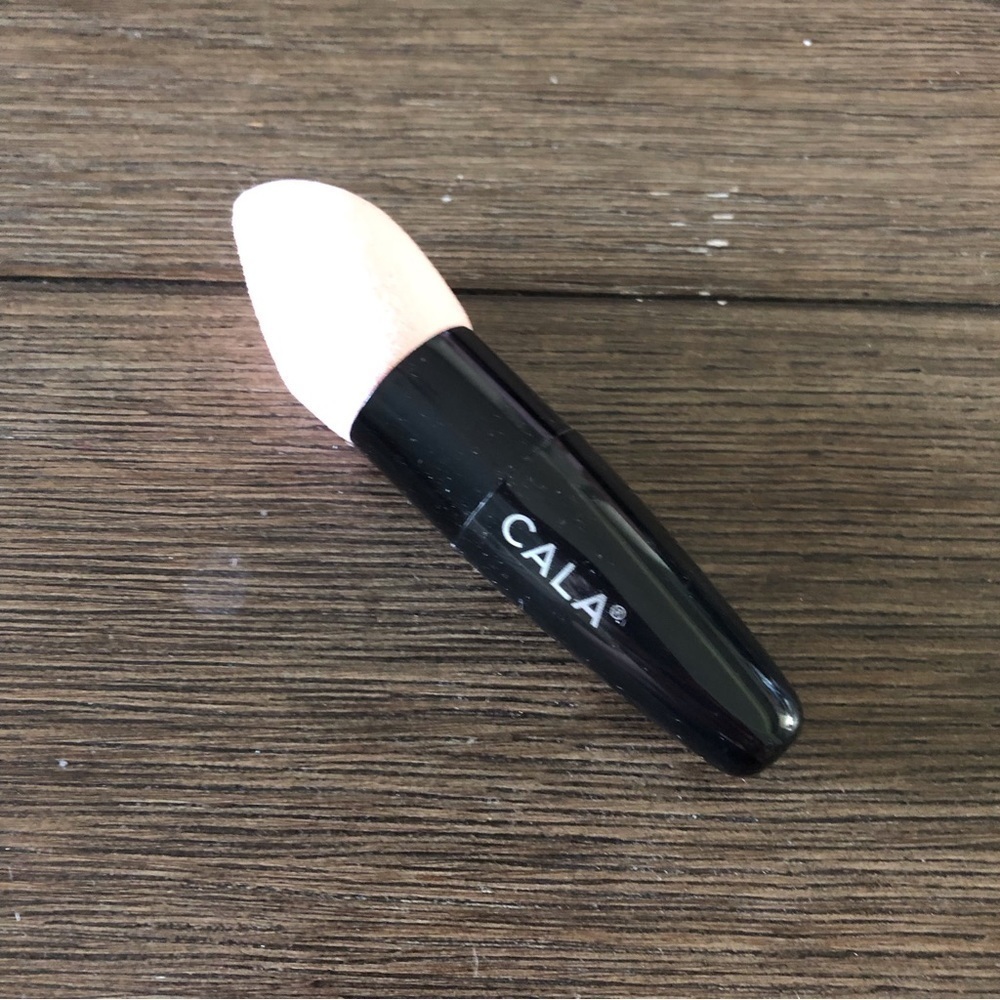 Cala make-up sponge blender